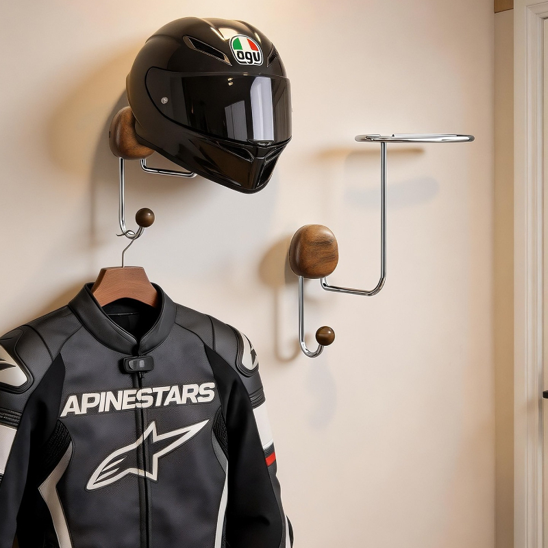 Cycling Gear Display - حامل تخزين خوذات يثبت على الحائط