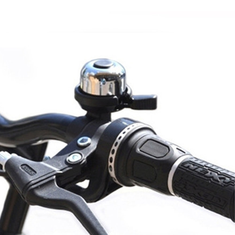 قطعتان من جرس الدراجة الصغير ع - مراجعة Road Cycling Essential Gear وسعره