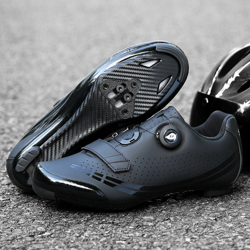 أحذية ركوب الدراجات الجبلية لل - مراجعة Cycling Gear For Large Men وسعره